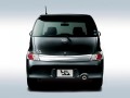 Especificaciones técnicas completas y gasto de combustible para Toyota BB bB 1.5 i 16V 4WD (105 Hp)