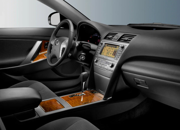 Caratteristiche tecniche di Toyota Camry VI Restyling - picture 7