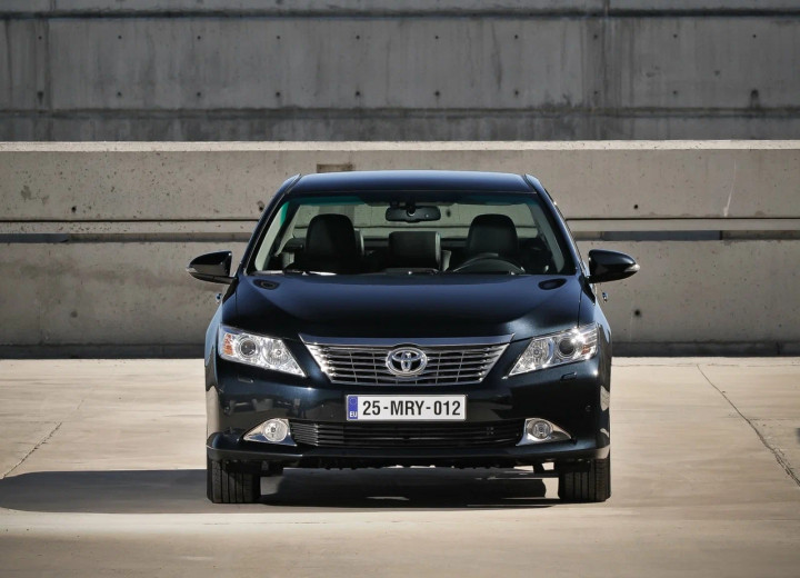 Технически характеристики за Toyota Camry VII - picture 2