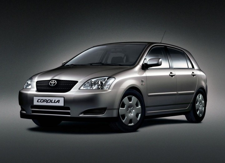 Toyota Corolla Hatch (E12) spécifications techniques et consommation de  carburant — AutoData24.com