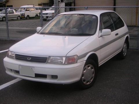Especificaciones técnicas de Toyota Corsa Hatchback