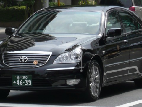Technische Daten und Spezifikationen für Toyota Crown Majesta