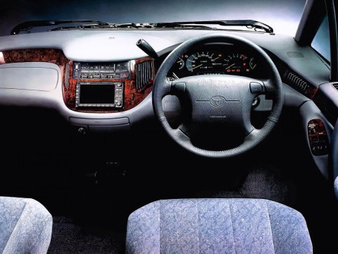 Toyota Estima teknik özellikleri
