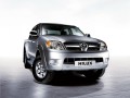 Toyota Hilux Hilux Pick Up 2.7 i (145 Hp) full technical specifications and fuel consumption