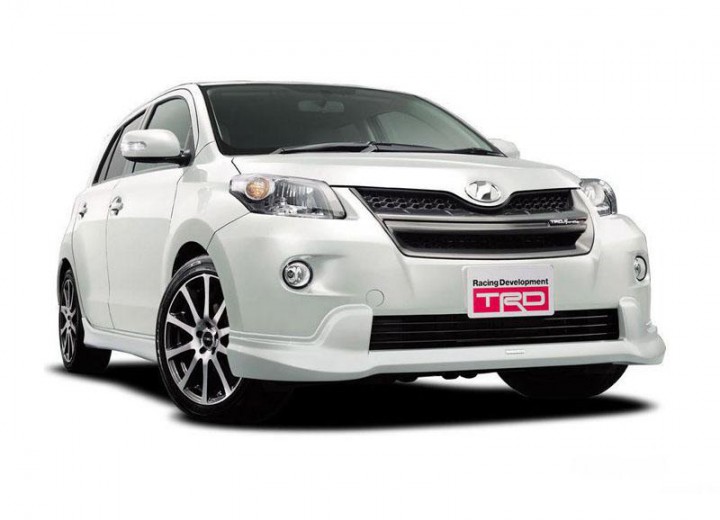 Toyota Ist Ist 1 3 I 88 Hp Technical Specifications And Fuel