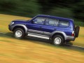 Toyota Land Cruiser Land Cruiser 90 Prado 2.7 16V (3 dr) (152 Hp) full technical specifications and fuel consumption