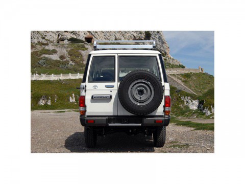 Technical specifications and characteristics for【Toyota Land Cruiser Hardtop】