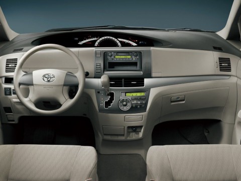 Especificaciones técnicas de Toyota Previa