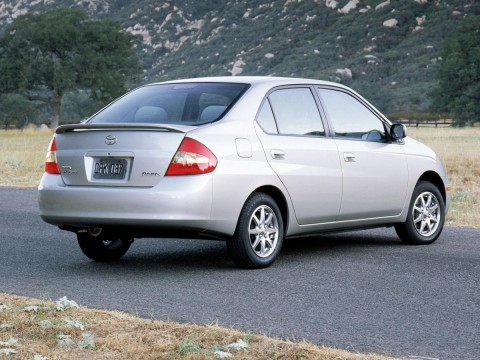 Toyota Prius (NHW11 US-spec) teknik özellikleri