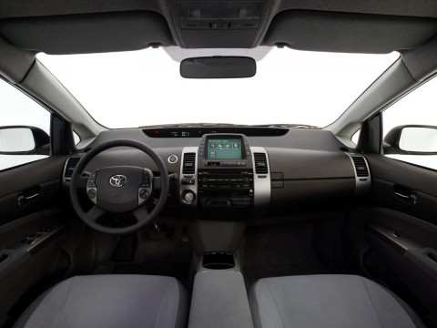 Τεχνικά χαρακτηριστικά για Toyota Prius (NHW20)