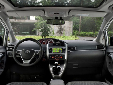 Technical specifications and characteristics for【Toyota Verso】