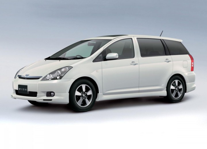 Toyota Wish  BizLink RentACar Pte Ltd