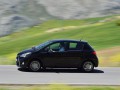 Toyota Yaris Yaris III Restyling 1.3 (99hp) için tam teknik özellikler ve yakıt tüketimi 