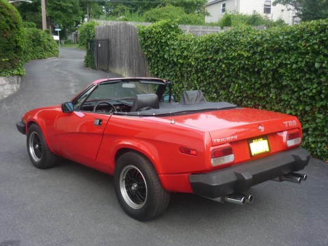 Technical specifications and characteristics for【Triumph TR 8】