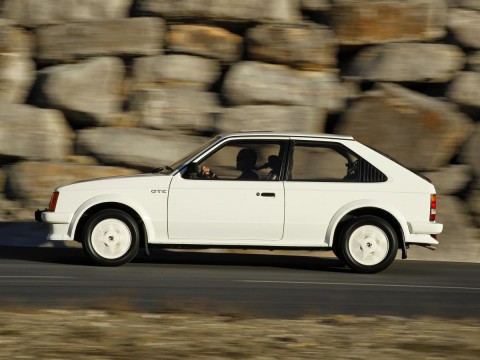 Τεχνικά χαρακτηριστικά για Vauxhall Astra CC