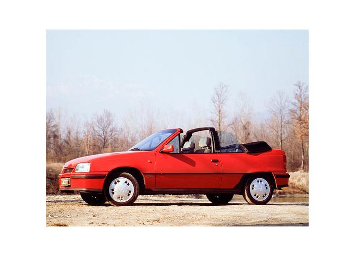 Τεχνικά χαρακτηριστικά για Vauxhall Astra Mk II Convertible - picture 1