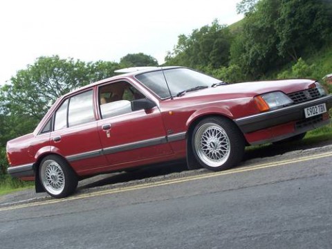 Technical specifications and characteristics for【Vauxhall Carlton Mk II】