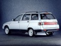 VAZ (Lada) 2111 2111 1.5 i (79 Hp) full technical specifications and fuel consumption