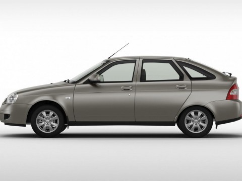 Технические характеристики о VAZ (Lada) Priora I Hatchback Restyling