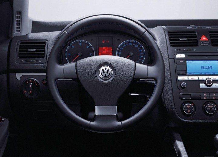 2005 Volkswagen Passat Variant (B6) 1.6i 16V FSI (115 Hp) Automatic