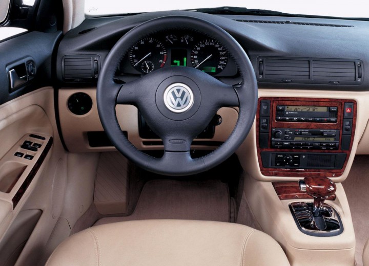 Volkswagen Passat B5.5 1.9 TDI - onyx-vd