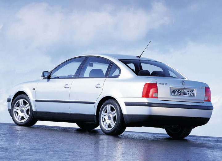Volkswagen Passat (B5) spécifications techniques et consommation de  carburant — AutoData24.com