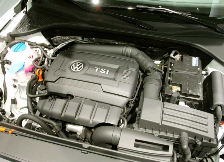 Volkswagen Passat B7 1.8 AMT 152 HP specifications and technical data