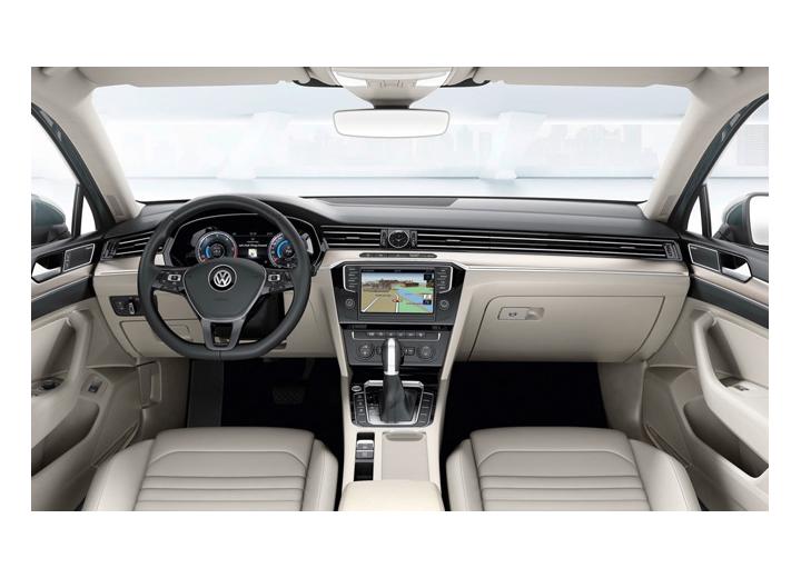 Innenausstattung VW Passat B8 (3G) 2.0 TDI 110 kW 150 PS (11.2014