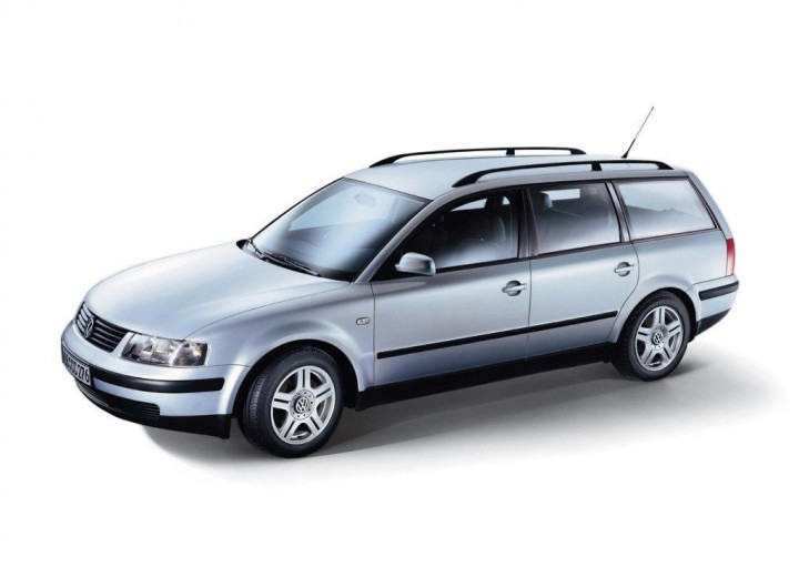Volkswagen Passat Passat Variant (B5) • 2.0 i (115 Hp) technical  specifications and fuel consumption —