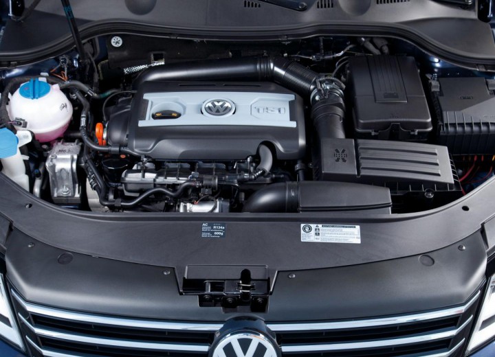 Volkswagen Passat (B7) technische Daten und Kraftstoffverbrauch —  AutoData24.com