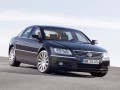 Volkswagen Phaeton Phaeton 6.0 W12 Long (450 Hp) Tiptronic 4Motion full technical specifications and fuel consumption