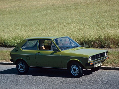 Caractéristiques techniques de Volkswagen Polo I (86)