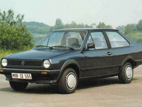 Caractéristiques techniques de Volkswagen Polo I Classic (86)