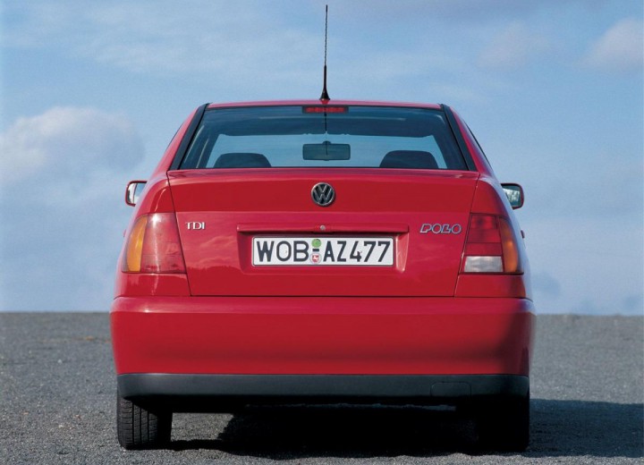 Patch Souvenir Street address Volkswagen Polo III Classic technical specifications and fuel consumption —  AutoData24.com
