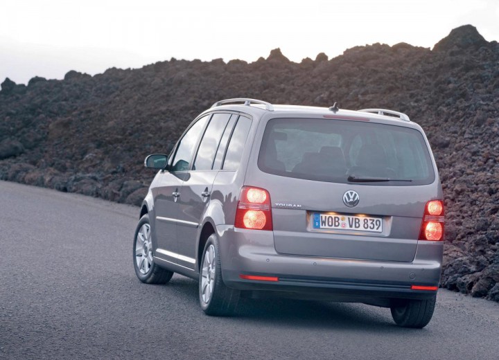 Volkswagen Touran 1T technical specifications and fuel consumption —