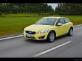 Пълни технически характеристики и разход на гориво за Volvo C30 C30 2.4D5 (163)