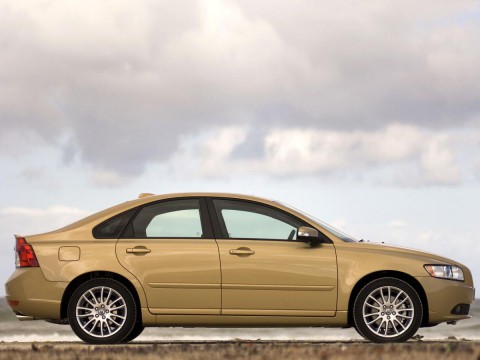 Technical specifications and characteristics for【Volvo S40 II】