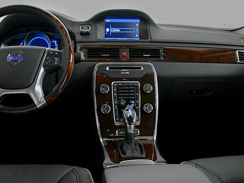 Volvo XC60 teknik özellikleri