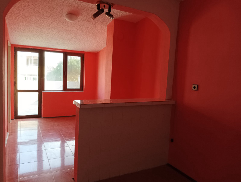 En venta  2 dormitorios Burgas , Vazrazhdane , 80 metros cuadrados | 33572791 - imagen [2]