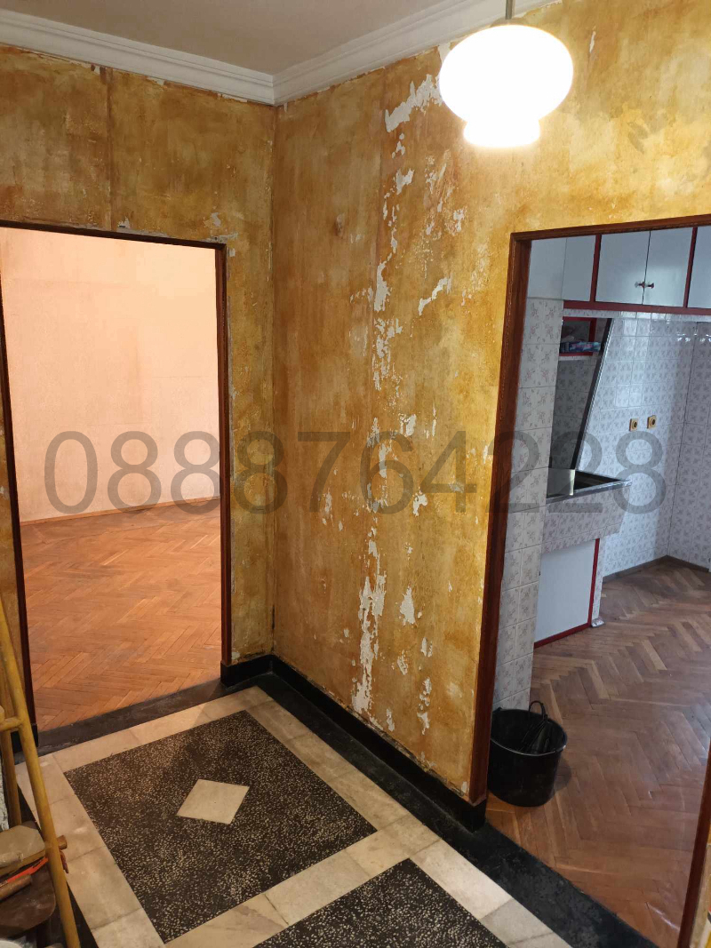 De vânzare  1 dormitor Șumen , Țentâr , 62 mp | 25278790 - imagine [2]