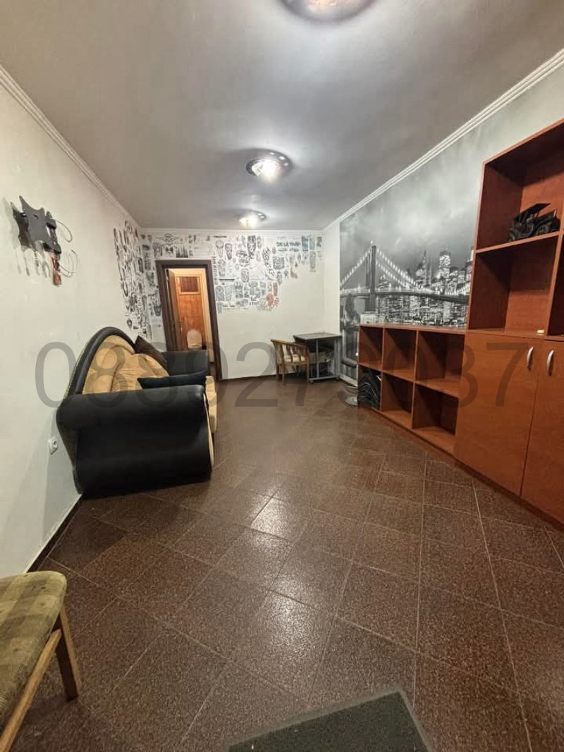 Na prodej  Kancelář Plovdiv , Karšijaka , 25 m2 | 78169584