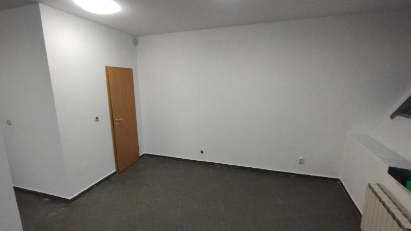 Para alugar  Escritório Sofia , Dianabad , 50 m² | 59746025 - imagem [5]