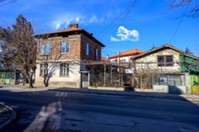 Продава етаж от къща град Кюстендил Бузлуджа - [1] 
