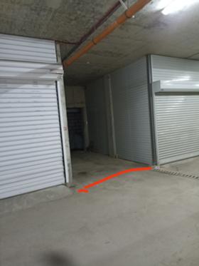 Продава гараж, паркомясто град София Дружба 2 - [1] 