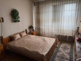 Продава 3-стаен град Пловдив Изгрев - [1] 