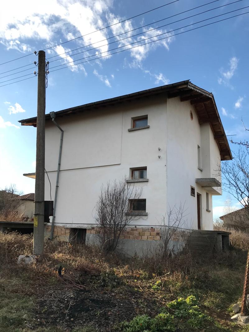 Продава  Къща, област София, гр. Годеч • 98 000 EUR • ID 66805064 — holmes.bg - [1] 