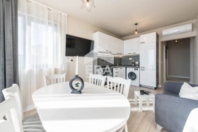 2 bedroom k.k. Chayka, Varna 1