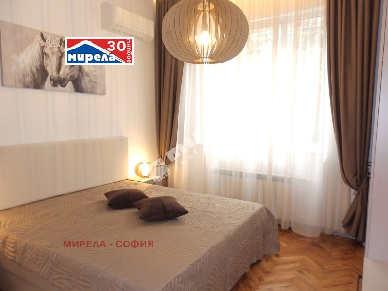 Продава 3-СТАЕН, гр. София, Център, снимка 9 - Апартаменти - 53119112