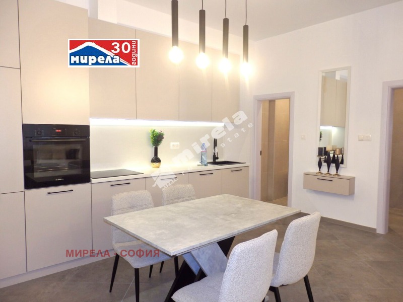 Продава 3-СТАЕН, гр. София, Център, снимка 3 - Апартаменти - 53119112