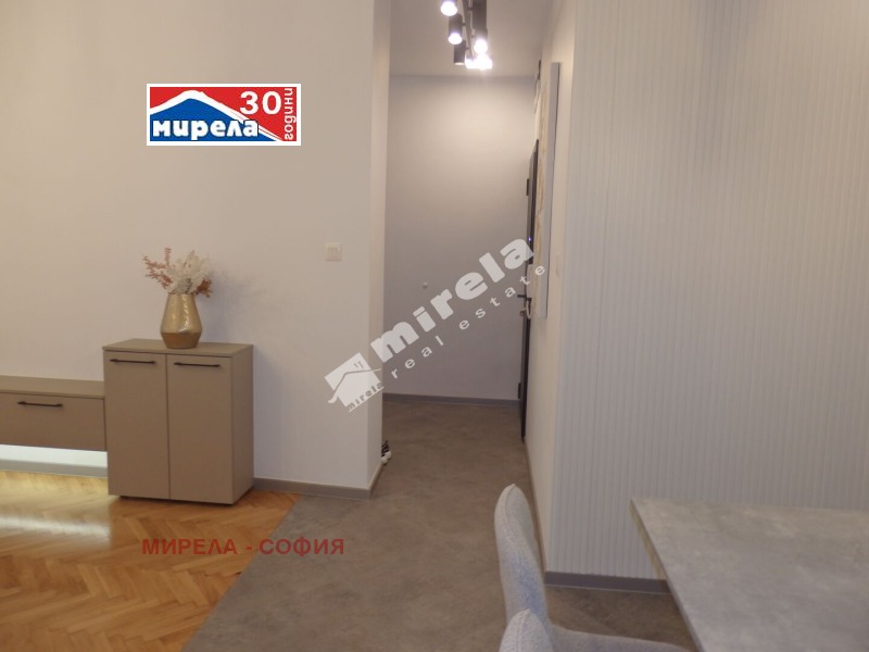 Продава 3-СТАЕН, гр. София, Център, снимка 8 - Апартаменти - 53119112